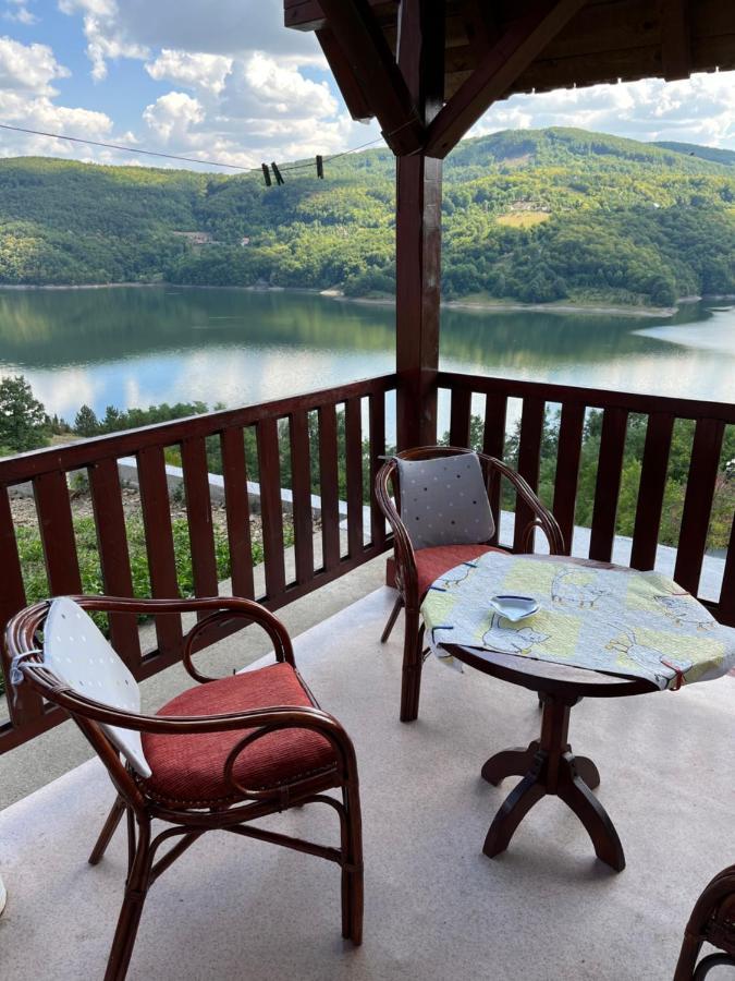 Apartman Jezero Vrutci Užice Extérieur photo